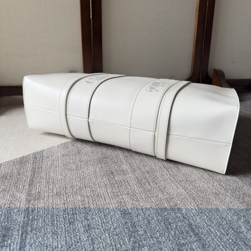 Chloe22S Woody全皮質、優雅質感托特包絕絕子！！Woody系列本季最