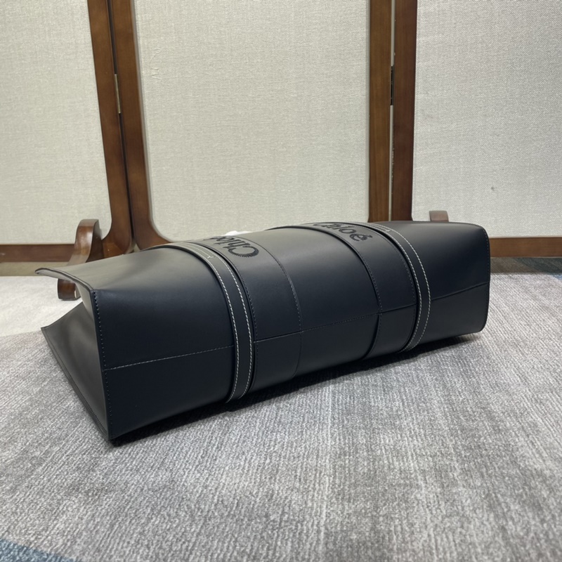 Chloe22S Woody全皮質、優(yōu)雅質感托特包絕絕子！！Woody系列本季最