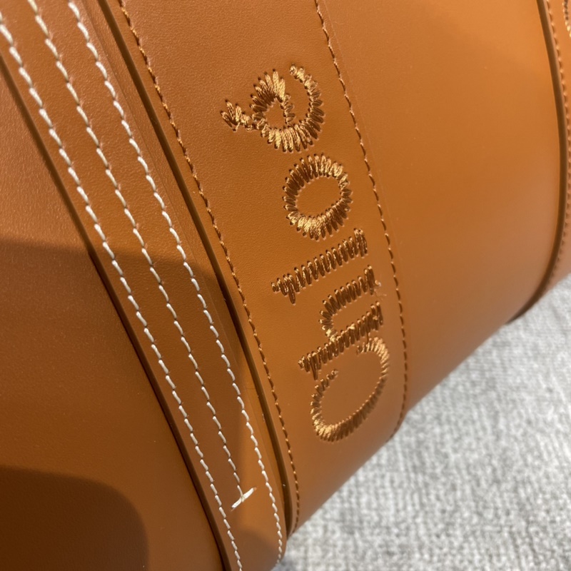 Chloe22S Woody全皮質(zhì)、優(yōu)雅質(zhì)感托特包絕絕子！！Woody系列本季最