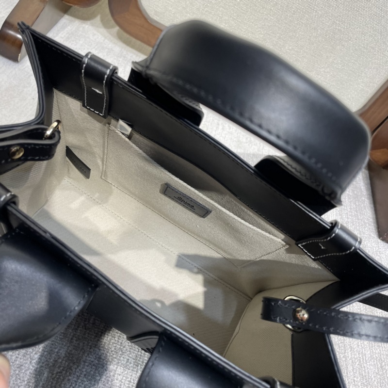 上新 ！Chloe22S Woody全皮質(zhì)、優(yōu)雅質(zhì)感托特包絕絕子！！Woody系