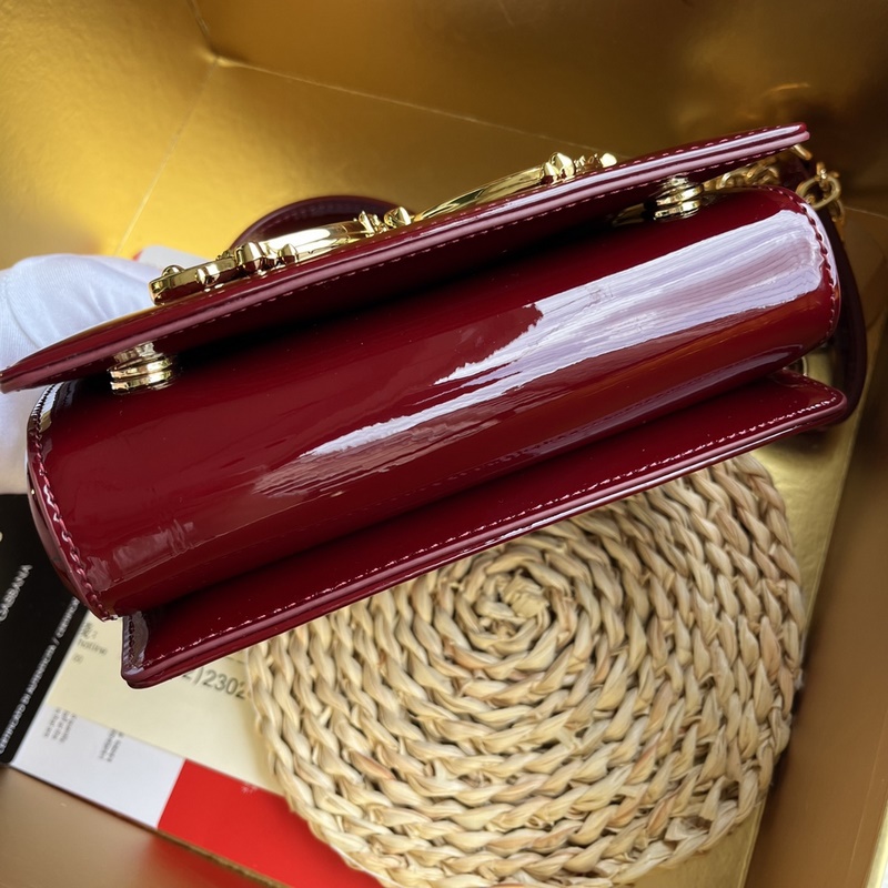 [Dolce & Gabbana 杜嘉班納] 新款。款號：9111漆皮 原單 細