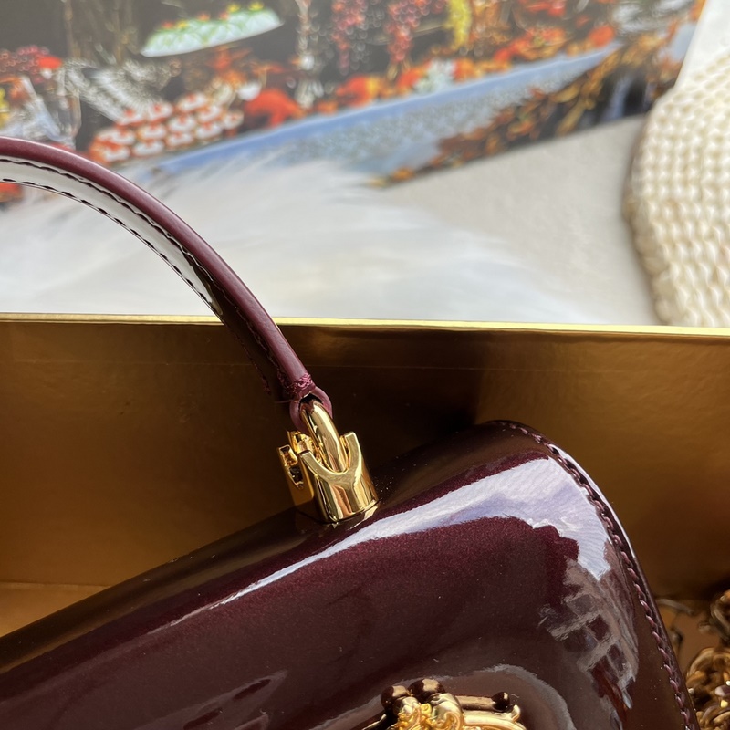 [Dolce & Gabbana 杜嘉班納] 新款。款號：9111漆皮 原單 細