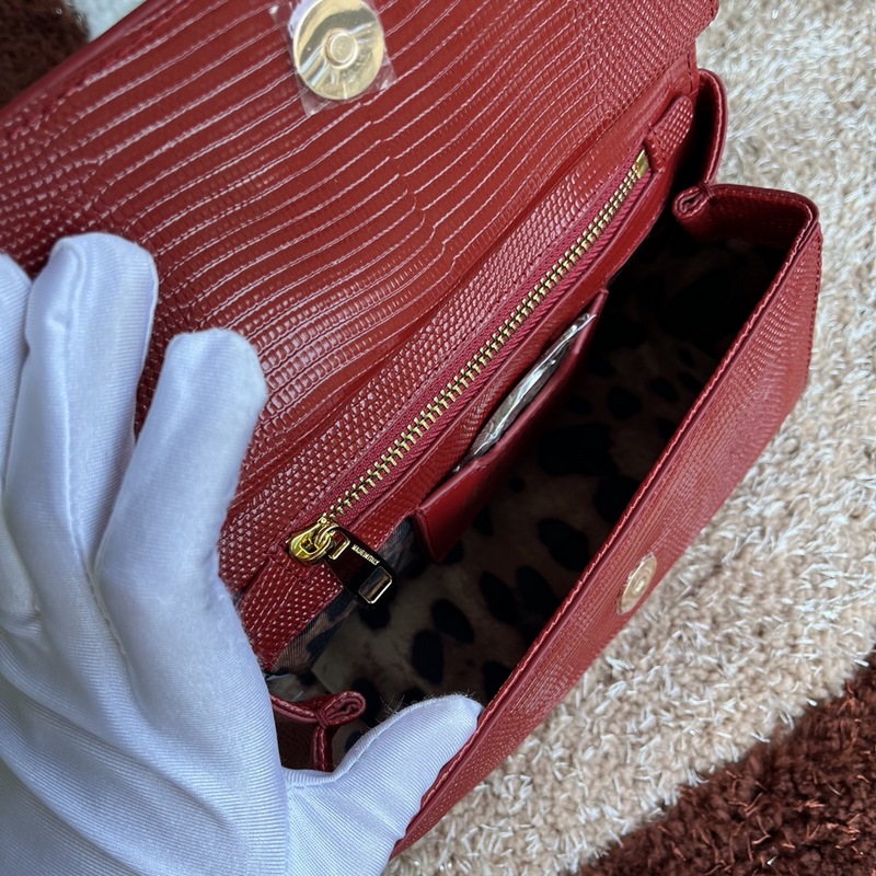 [Dolce & Gabbana 杜嘉班納]款號：4135蜥蜴鑽 原單 完美袋形