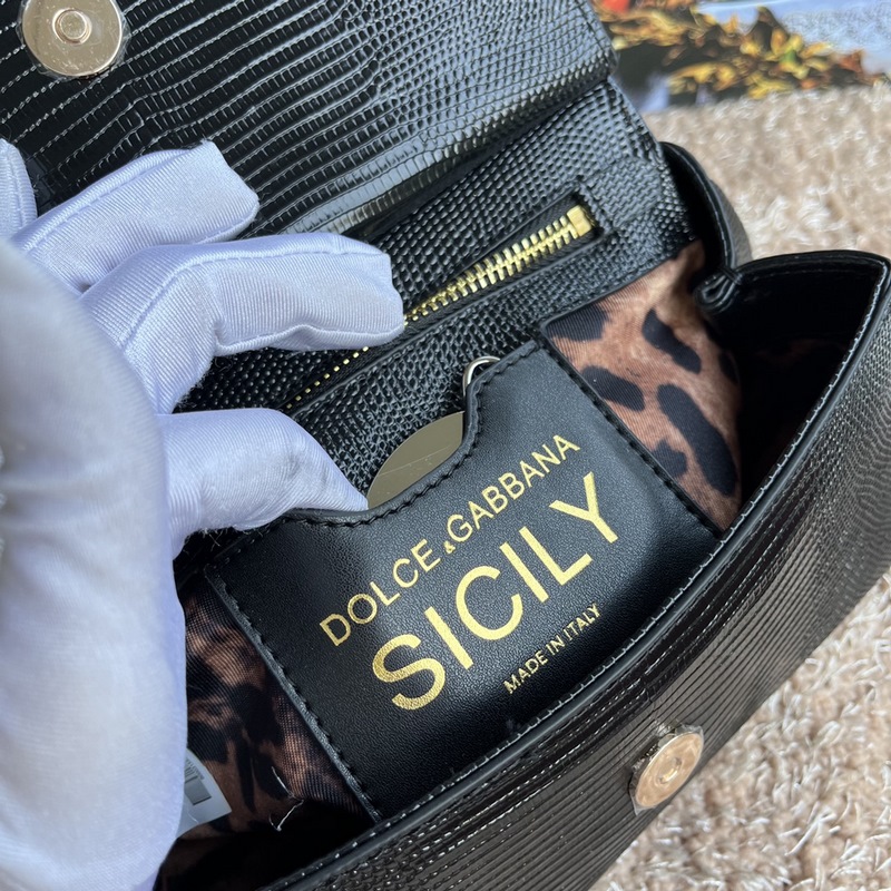 [Dolce & Gabbana 杜嘉班納]款號：4135蜥蜴鑽 原單 完美袋形