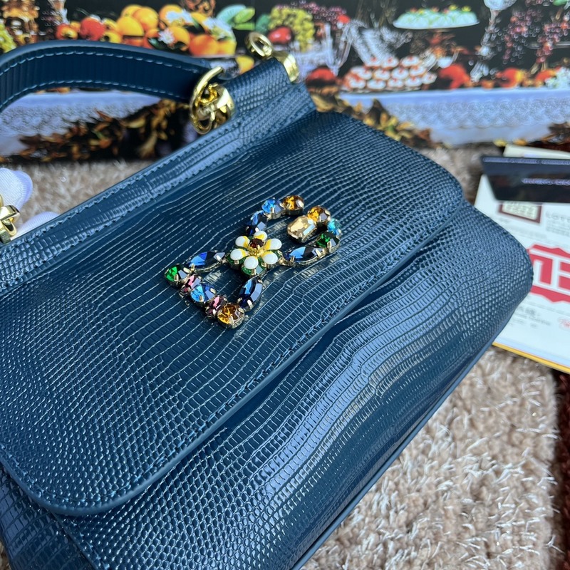 [Dolce & Gabbana 杜嘉班納]款號：4135蜥蜴鑽 原單 完美袋形