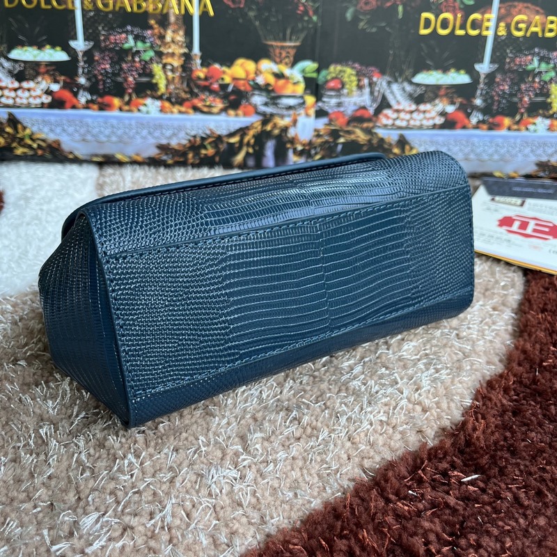 [Dolce & Gabbana 杜嘉班納]款號：4135蜥蜴鑽 原單 完美袋形