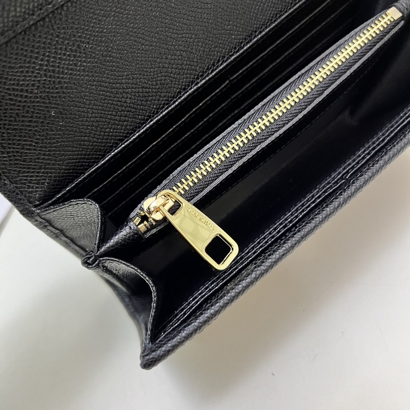 Dolce & Gabbana 杜嘉班納]進口牛皮 簡單時尚為主，同時打造時尚而