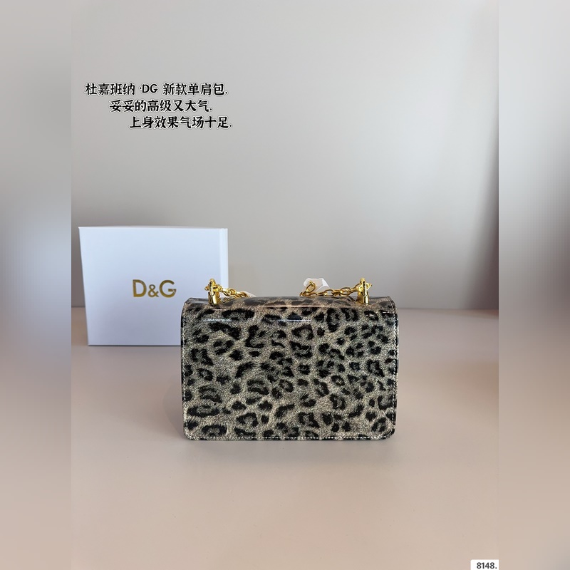 杜嘉班納 西西裡手袋. 精緻小巧，特別適合 穿連衣裙和搭配牛仔褲，搭配連衣裙，精