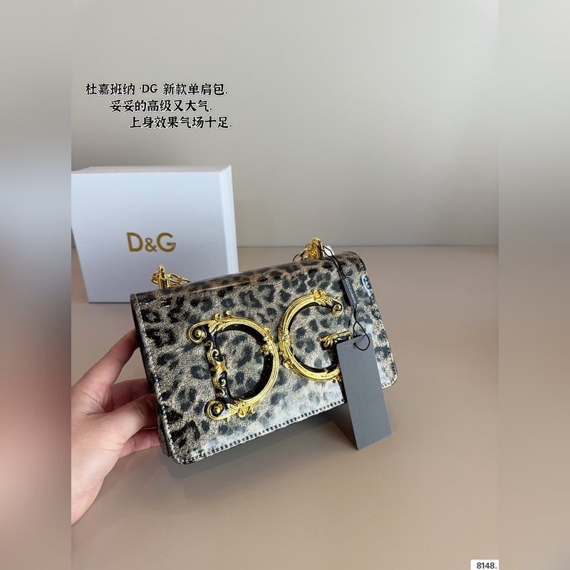 杜嘉班納 西西裡手袋. 精緻小巧，特別適合 穿連衣裙和搭配牛仔褲，搭配連衣裙，精