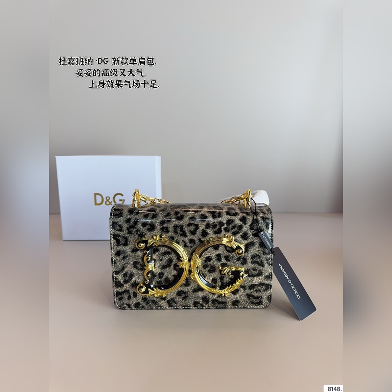 杜嘉班納 西西裡手袋. 精緻小巧，特別適合 穿連衣裙和搭配牛仔褲，搭配連衣裙，精