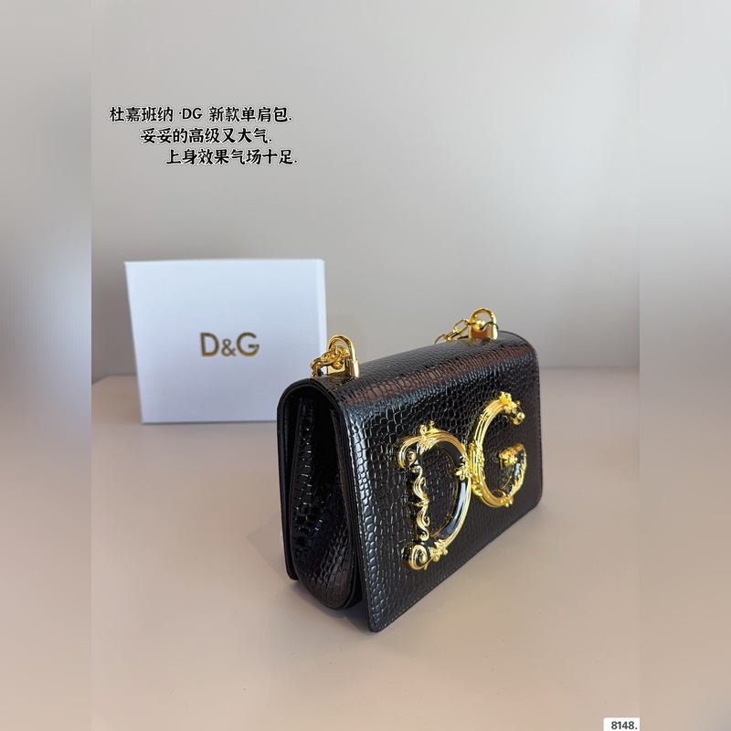 杜嘉班納 西西裡手袋. 精緻小巧，特別適合 穿連衣裙和搭配牛仔褲，搭配連衣裙，精