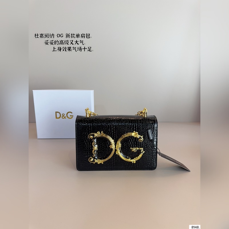 杜嘉班納 西西裡手袋. 精緻小巧，特別適合 穿連衣裙和搭配牛仔褲，搭配連衣裙，精