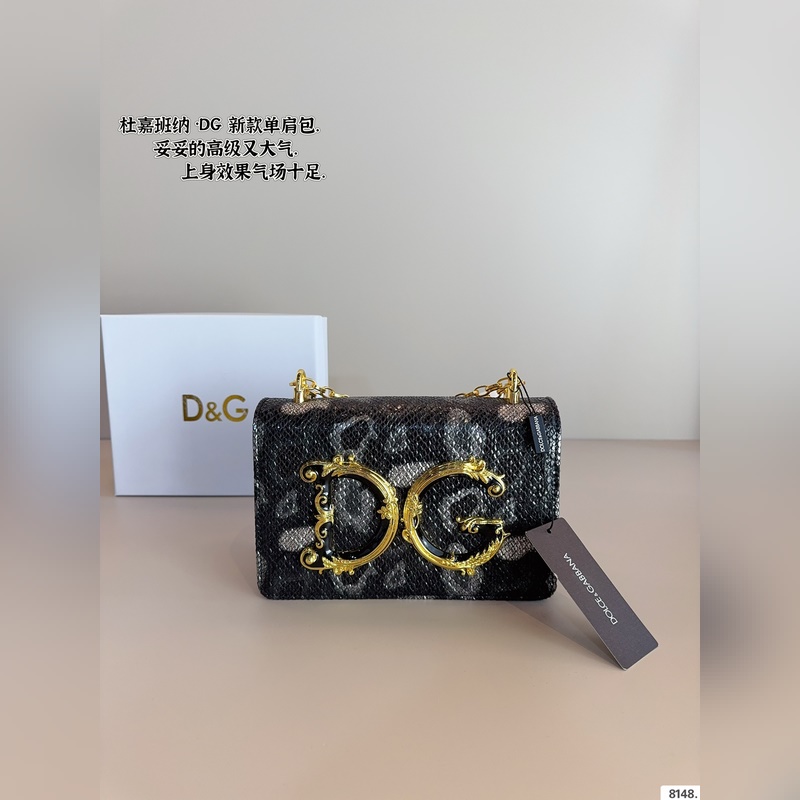 杜嘉班納 西西裡手袋. 精緻小巧，特別適合 穿連衣裙和搭配牛仔褲，搭配連衣裙，精