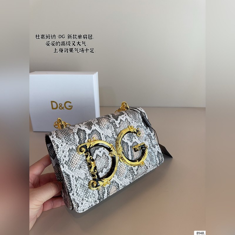 杜嘉班納 西西裡手袋. 精緻小巧，特別適合 穿連衣裙和搭配牛仔褲，搭配連衣裙，精