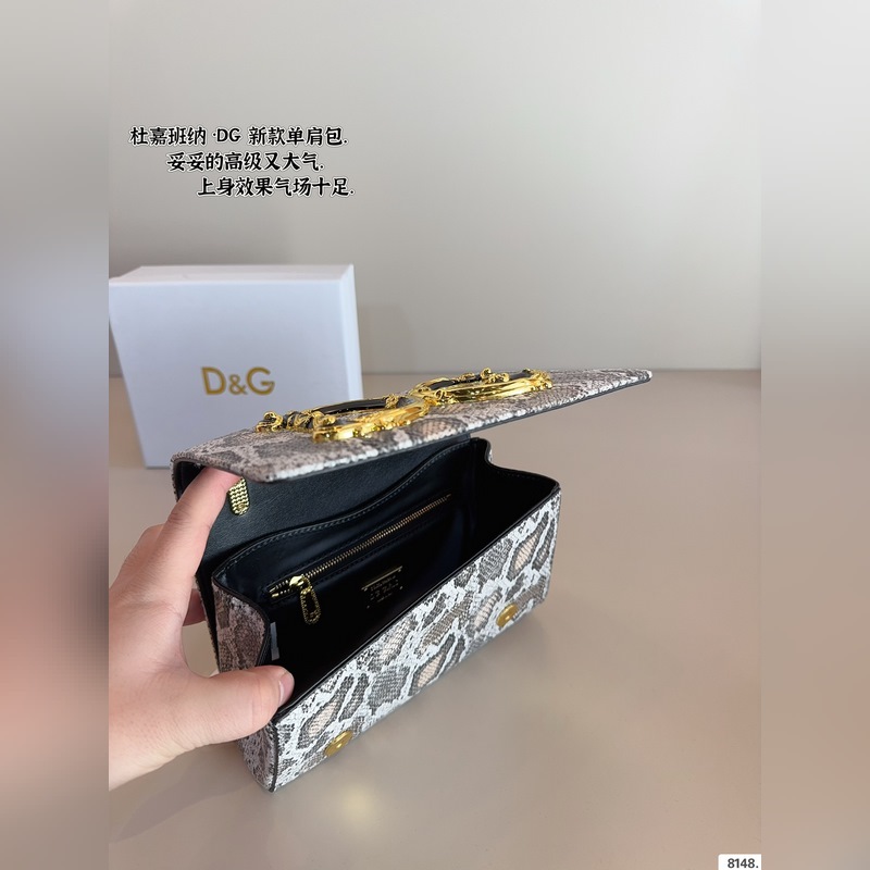 杜嘉班納 西西裡手袋. 精緻小巧，特別適合 穿連衣裙和搭配牛仔褲，搭配連衣裙，精