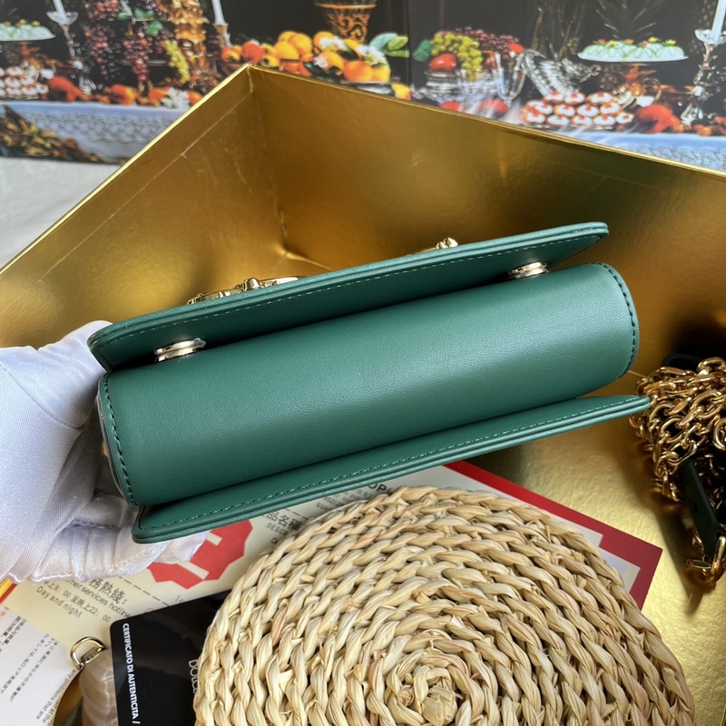 [Dolce & Gabbana 杜嘉班納] 新款。款號(hào)：9111原單 細(xì)膩手工