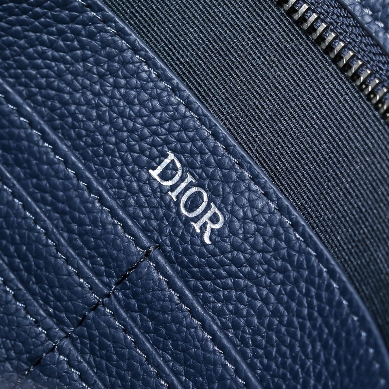 Dior-迪奧專櫃最新款手拿包 官網同步 本季新品 采用海軍藍色Gravity