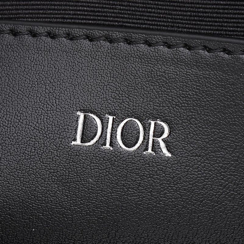 A4 手拿包 米色和黑色 Oblique 印花型號(hào)：2ESCA339YSE_H0