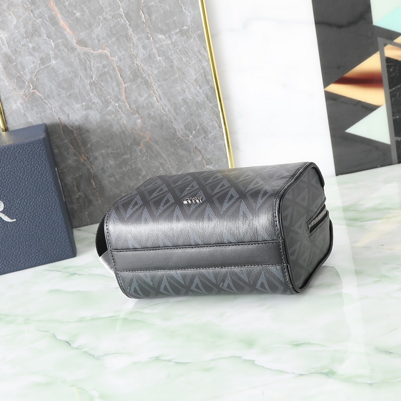 Dior Lingot洗漱包黑色CD Diamond 圖案帆布編號：2ADCA4