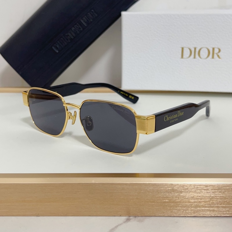 DIOR MODEL：Christian Dior Label S2U SIZE