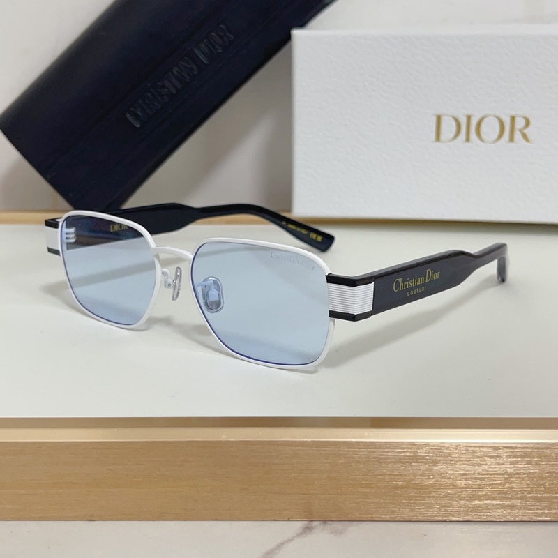DIOR MODEL：Christian Dior Label S2U SIZE