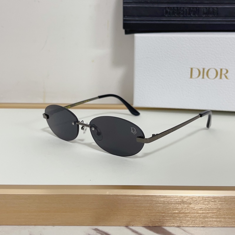 Dior MOD：DIORCAT29GNM Size：58口17 143