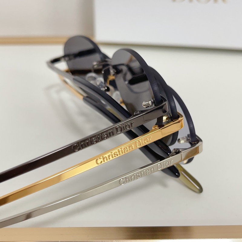 Dior MOD：DIORCAT29GNM Size：58口17 143