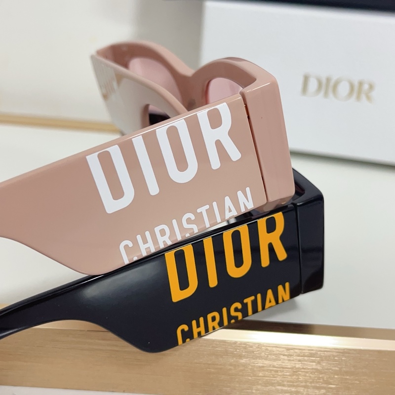 DIOR MODEL： DiorNuitS1I SIZE：55口18-145