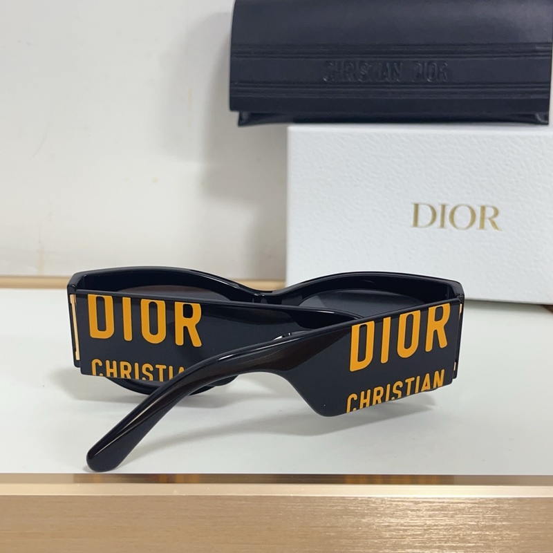 DIOR MODEL： DiorNuitS1I SIZE：55口18-145