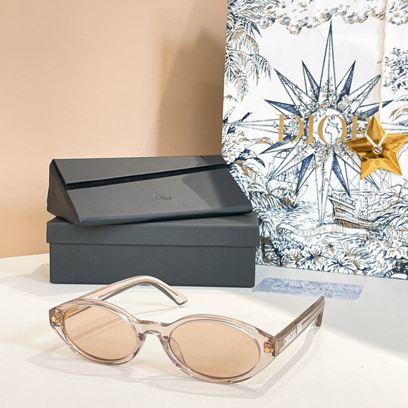 DIOR MODEL：Dior Pacific R11 SIZE：54口18-1