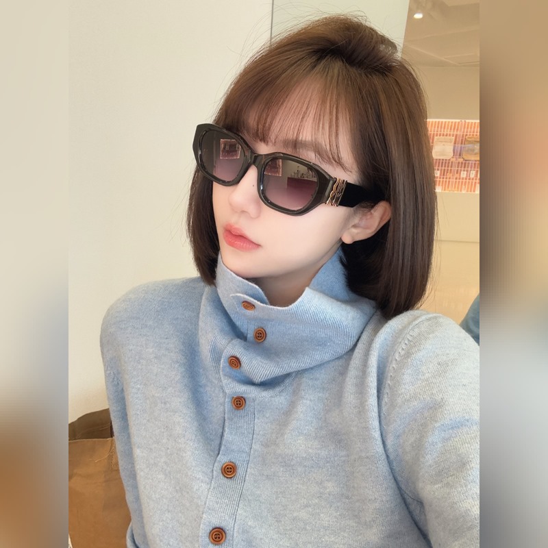 DIOR MODEL：MissDior S4F SIZE：56口17-140