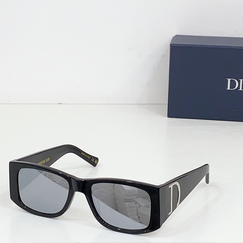 DIOR MODEL： CD Diamond S10F SIZE：54口18-1