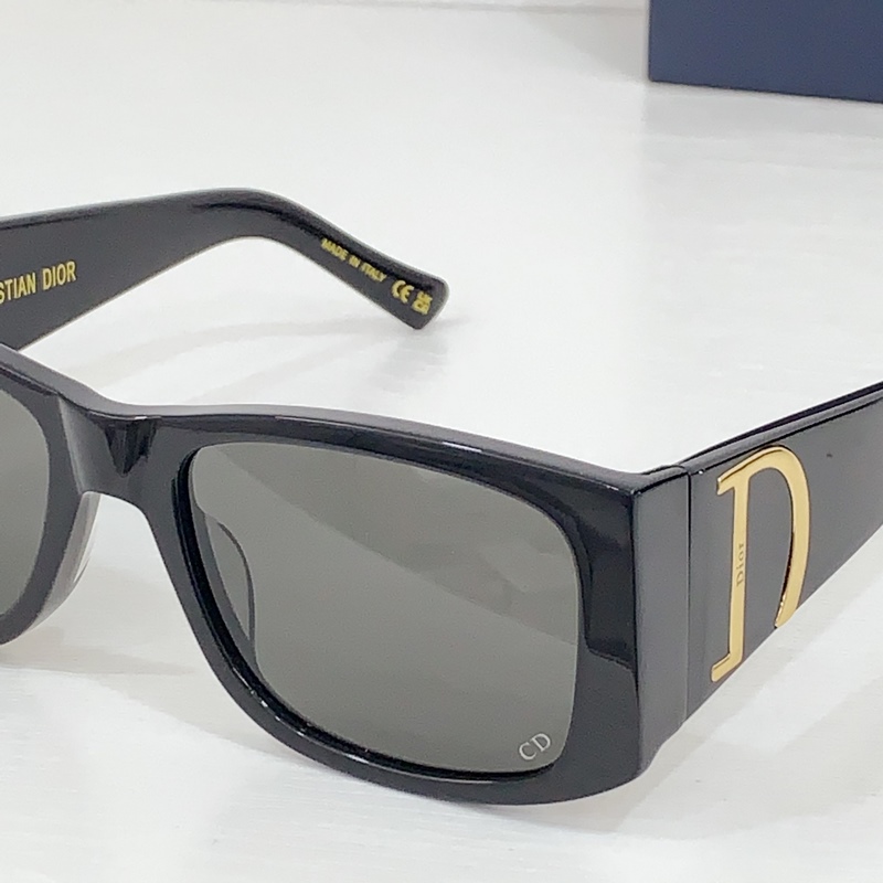 DIOR MODEL： CD Diamond S10F SIZE：54口18-1