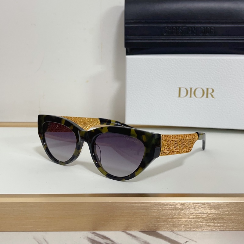 DIOR MOD：DioResille B1I Size：55口21 140
