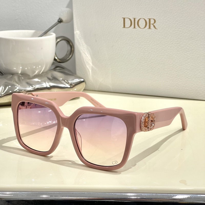 Dior Mod：30Montaigne S11I Size：54-20-130