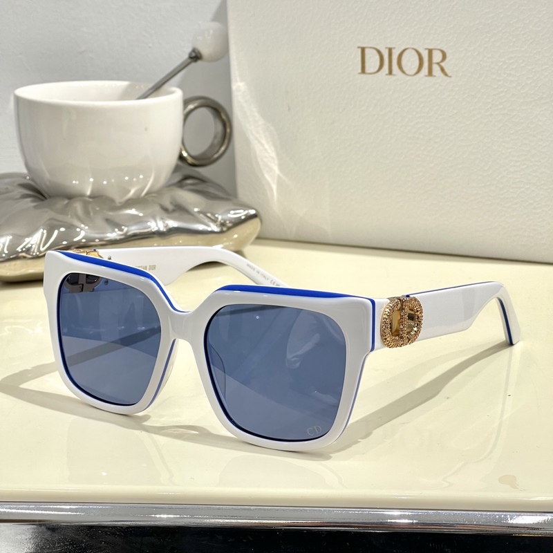 Dior Mod：30Montaigne S11I Size：54-20-130