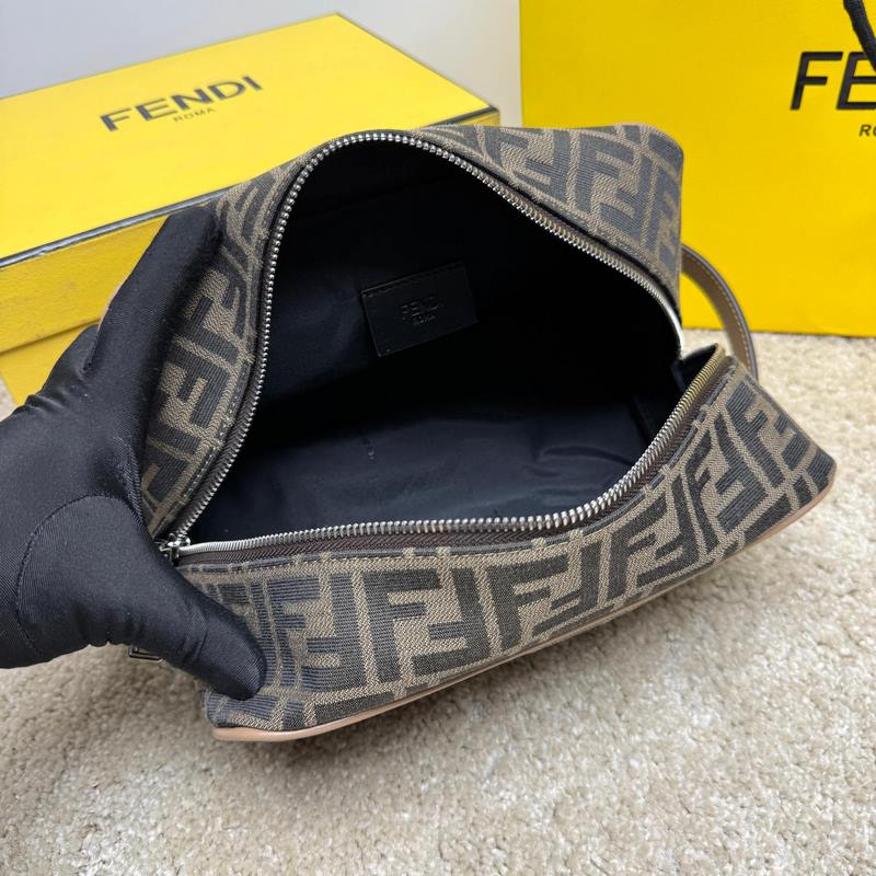 (原單品質)獨家正品開發，百分百頭層牛皮，對版老花面料，幹淨整潔的做工體現了每一