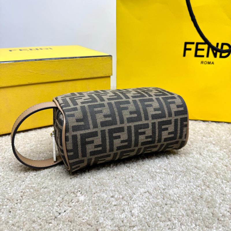 (原單品質)獨家正品開發，百分百頭層牛皮，對版老花面料，幹淨整潔的做工體現了每一