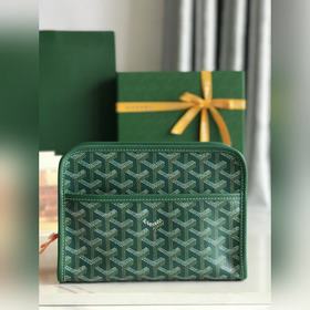 JOUVENCE小號洗漱包其名稱源于青春之泉，即神話中可以令人重返青春的泉水。柔