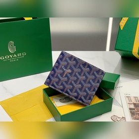 Goyard 經(jīng)典對折短夾 多年來位居品牌錢包類銷售榜首 實用的內(nèi)部結(jié)構(gòu) 和經(jīng)典