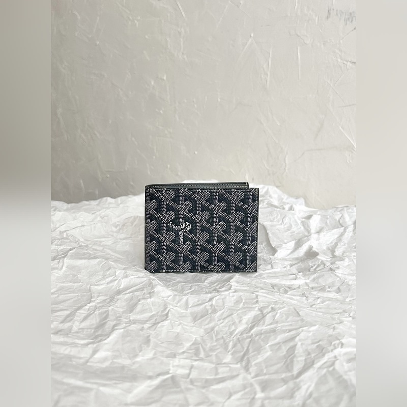 goyard狗牙對折短夾灰色 8格卡位 整鈔位，超級實用 作為顔狗真的很難不愛