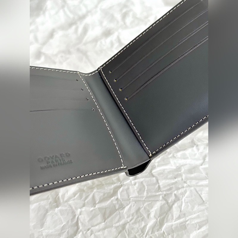 goyard狗牙對折短夾灰色 8格卡位 整鈔位，超級實用 作為顔狗真的很難不愛