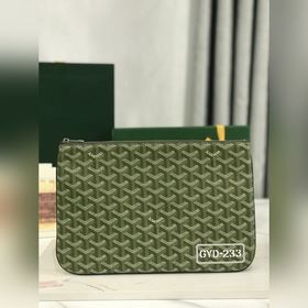 戈雅 卡其綠銀彩 SENAT中號手拿包MM可放進手袋內部用于收納包中的物品，或作