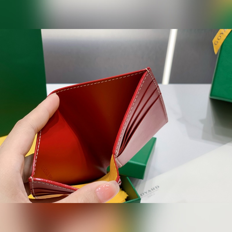 Goyard 高雅德 經典對折豎款短夾 多年來位居品牌錢包類 銷售榜首 實用的內