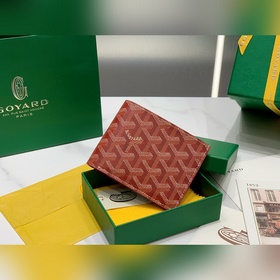 Goyard 經(jīng)典對折短夾 多年來位居品牌錢包類銷售榜首 實用的內(nèi)部結(jié)構(gòu) 和經(jīng)典