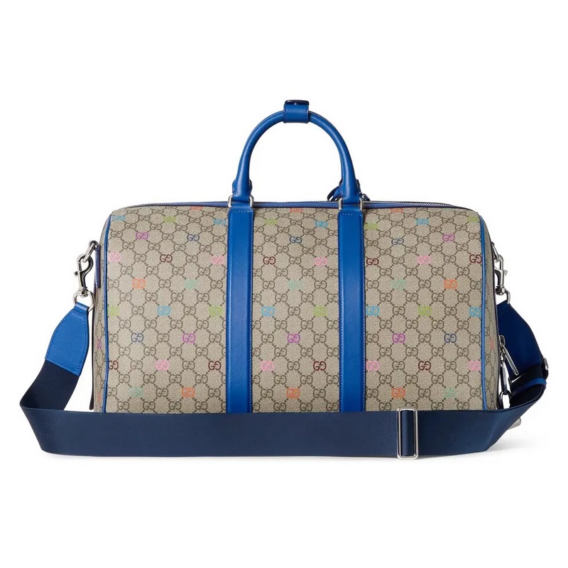 2026早秋系列之一。這款包袋以GG字母交織圖案塗層織物打造，綴飾通體多色印花和