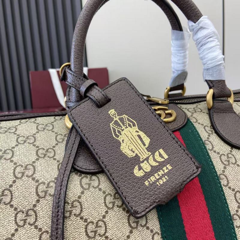 配全套原廠禮品袋包裝 Gucci Savoy系列匠心融蘊米色和深棕色兩大配色，搭