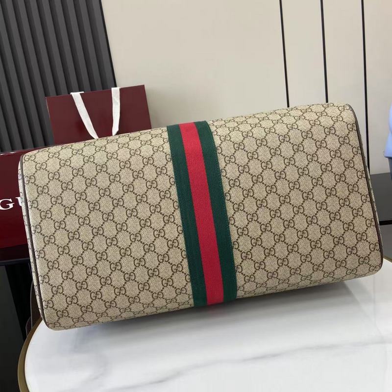 配全套原廠禮品袋包裝 Gucci Savoy系列匠心融蘊米色和深棕色兩大配色，搭