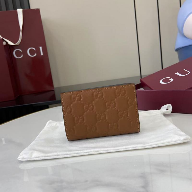 2026秋冬系列， GG Emblem系列煥新詮釋品牌的雋永優雅風範和精湛工藝。