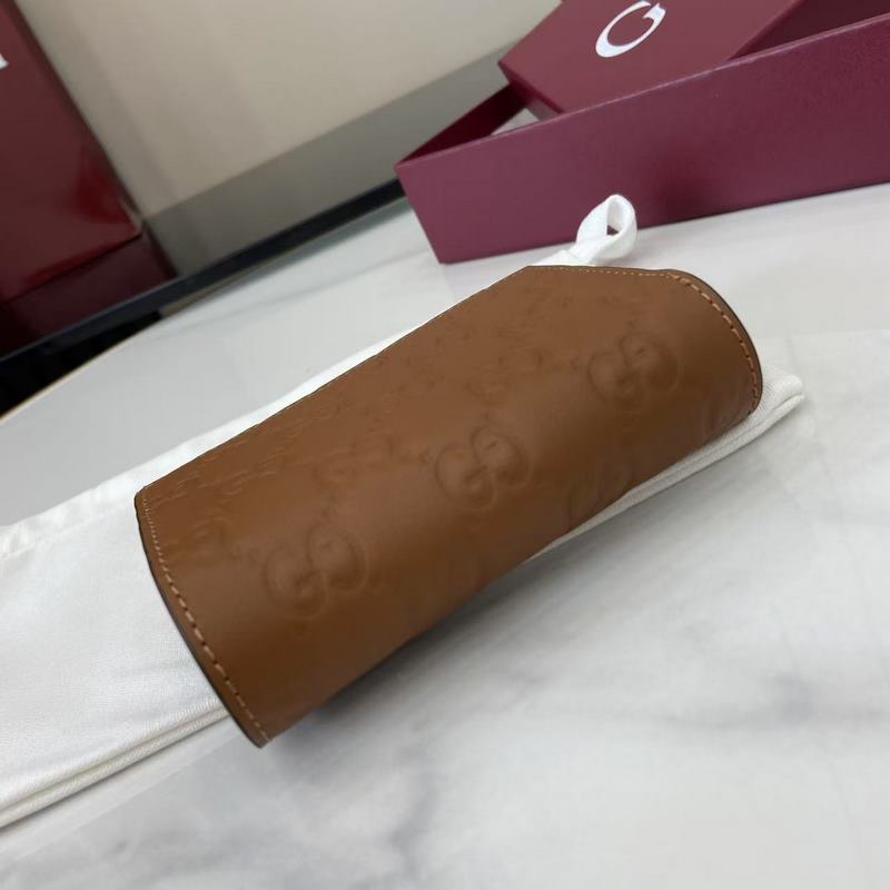 2026秋冬系列， GG Emblem系列煥新詮釋品牌的雋永優雅風範和精湛工藝。